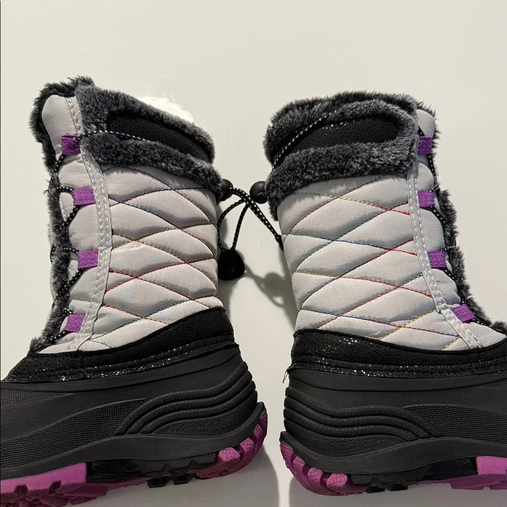 Kamik Gray and Black Girls Winter Boots with Purple Accents Size 2